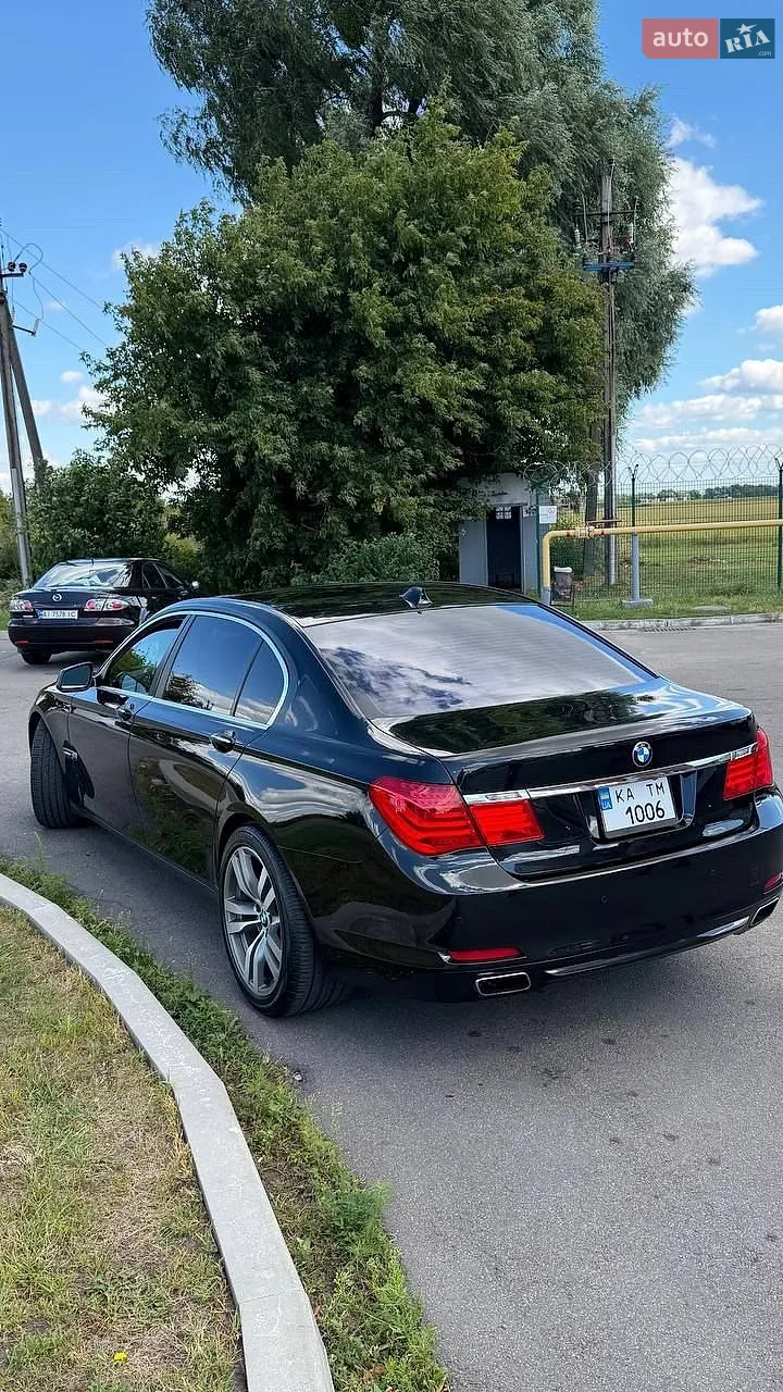 2010 BMW 7er - мініатюра 7
