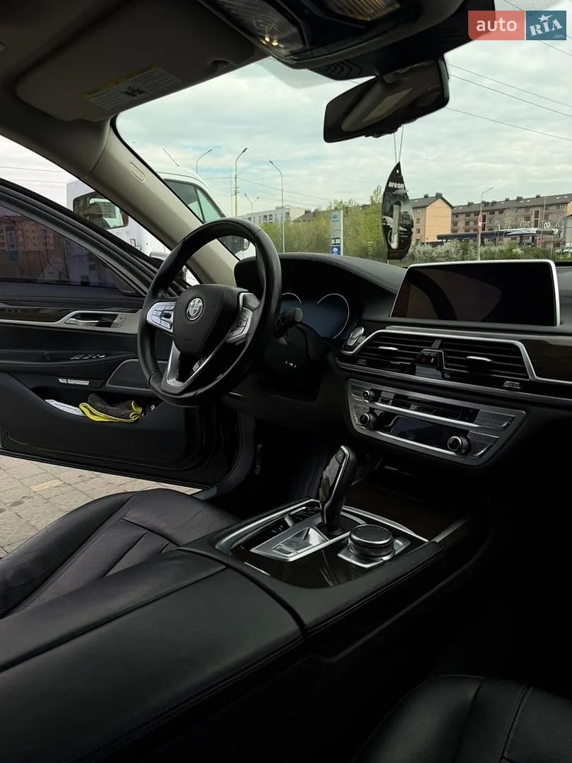 2018 BMW 7er - мініатюра 7