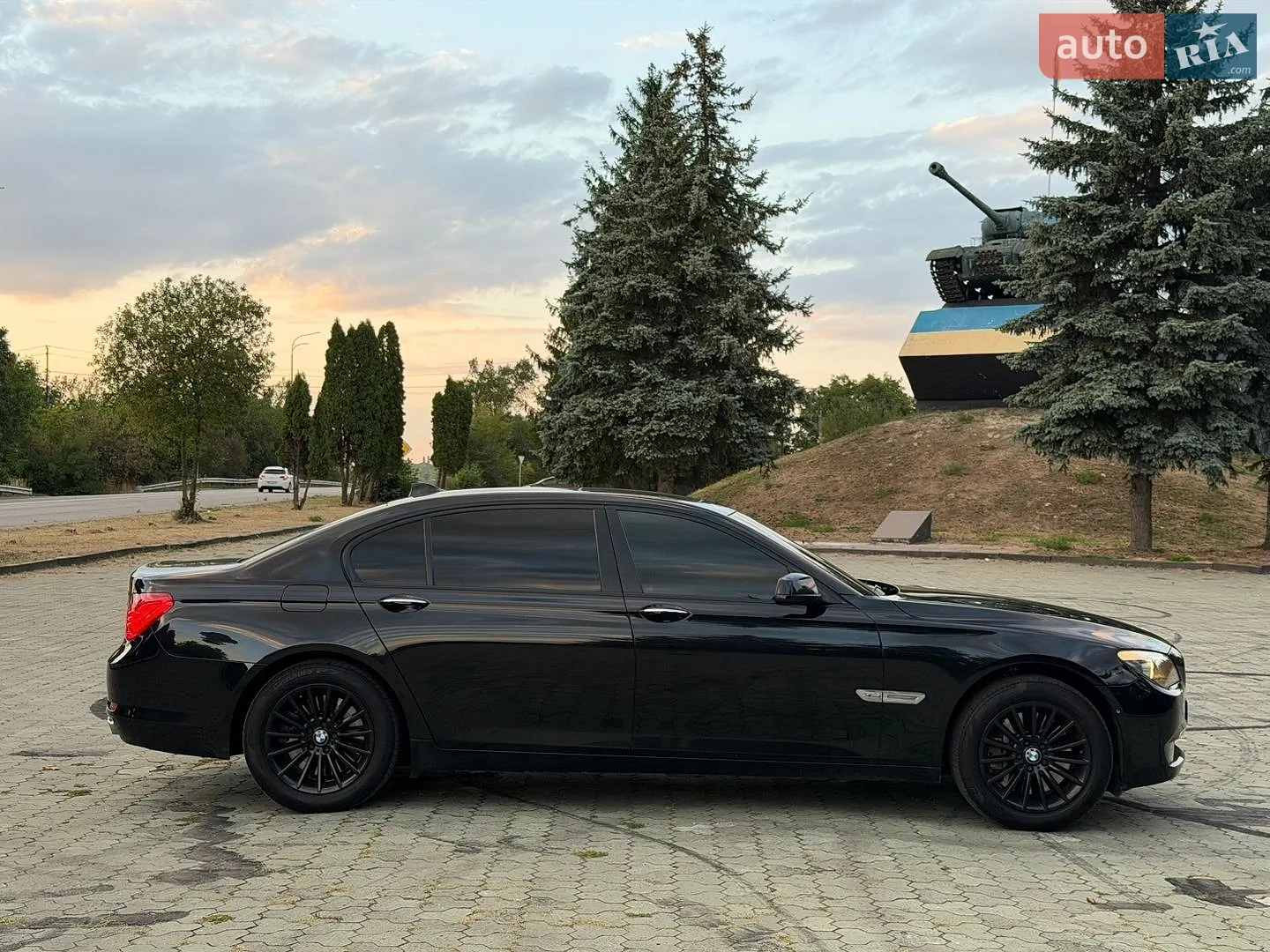 2010 BMW 7er - мініатюра 4