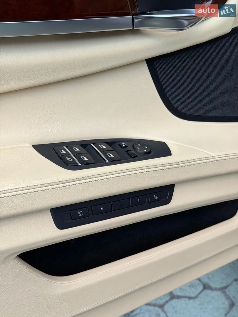 2010 BMW 7er - мініатюра 23