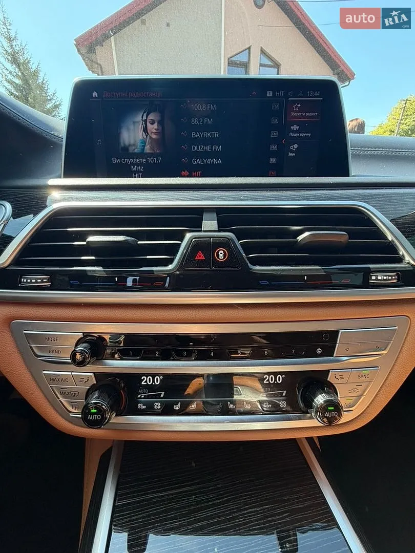 2020 BMW 7er - мініатюра 22