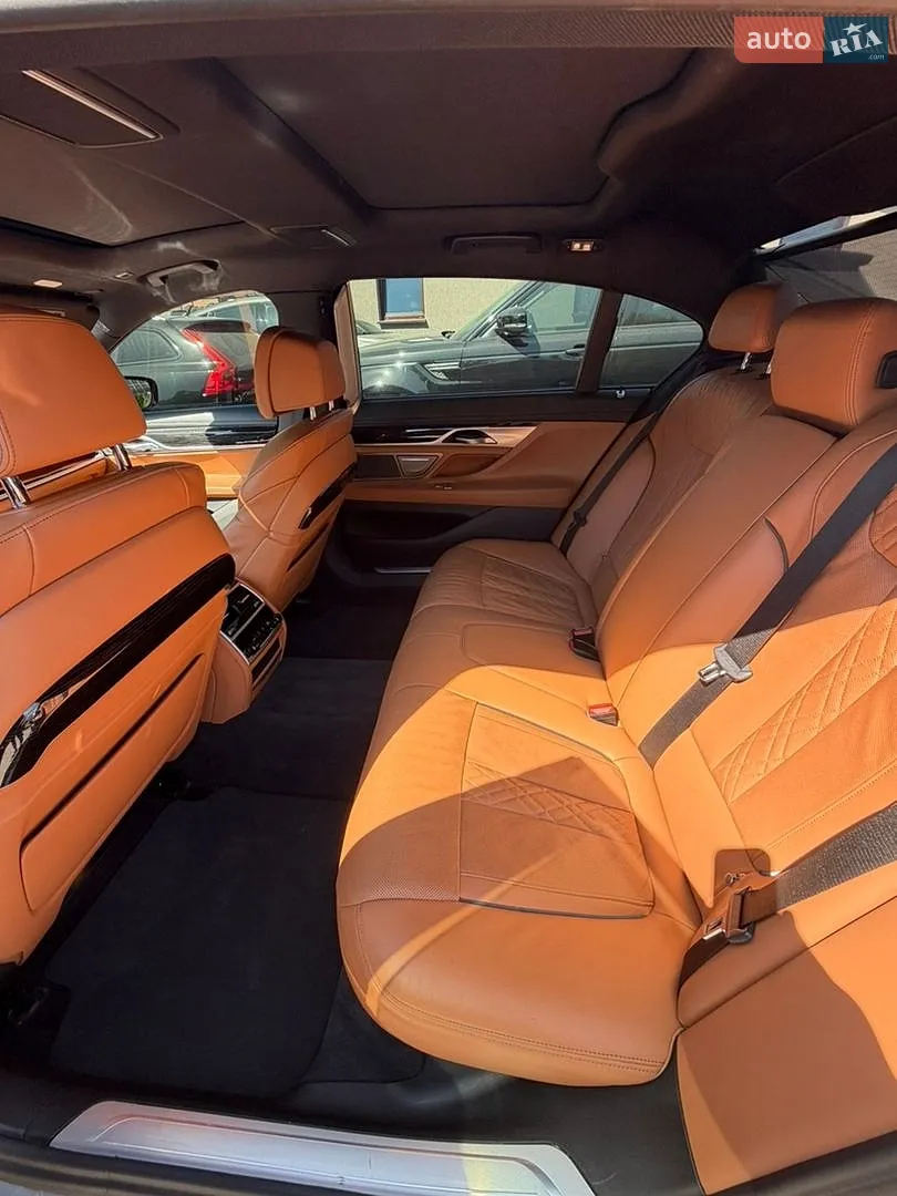 2020 BMW 7er - мініатюра 23