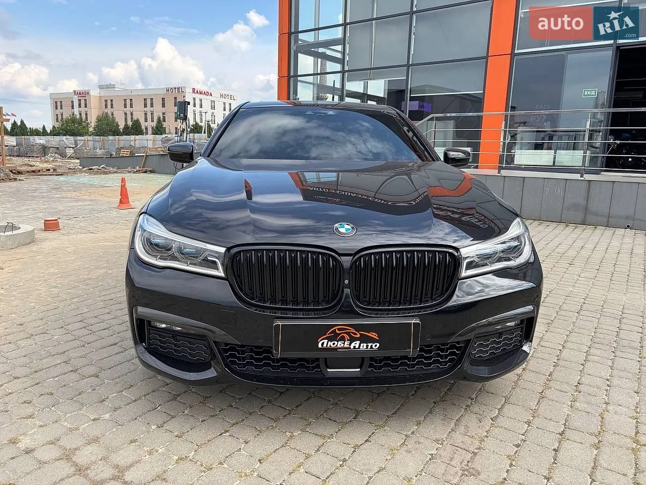 2017 BMW 7er - мініатюра 2
