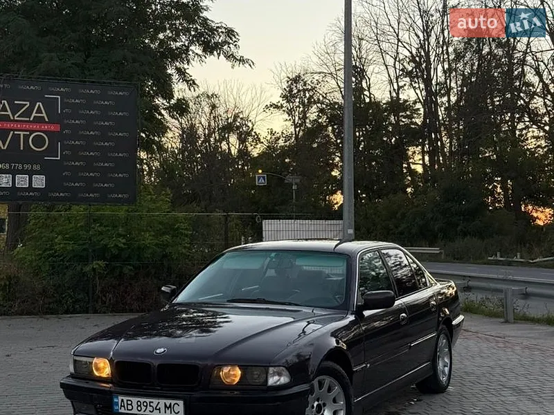 BMW 7 Series 1998
