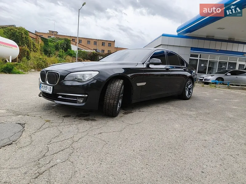 BMW 7 Series 2013