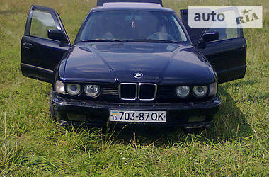 Седан BMW 7 Series 1991 в Звягелі