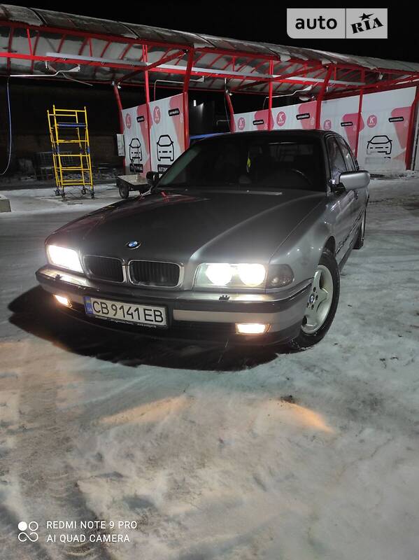 BMW 725