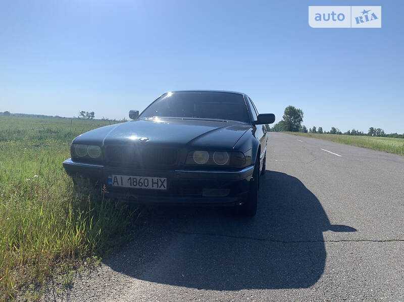 BMW 740