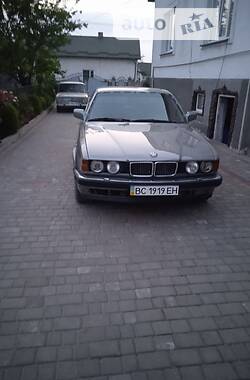 Седан BMW 750 1991 в Львове