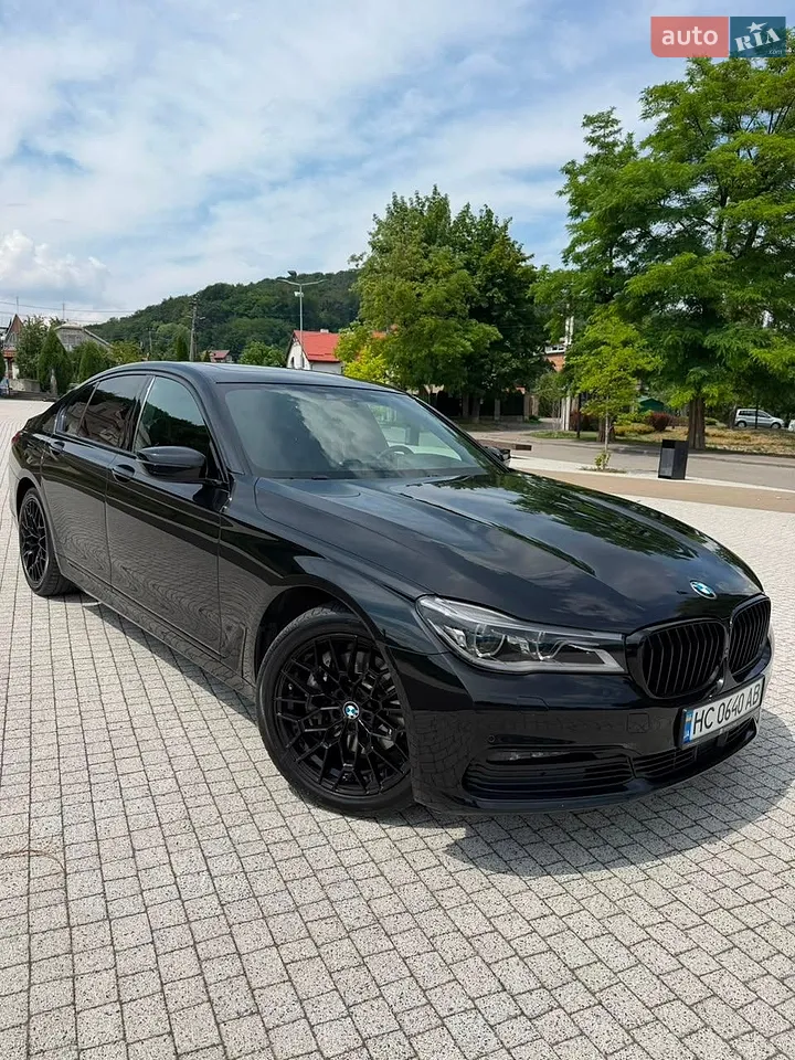 2017 BMW 7er - мініатюра 21