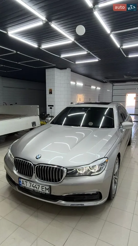 2016 BMW 7er - мініатюра 22