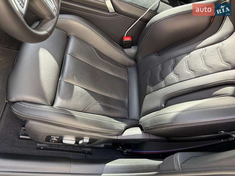 Купе BMW 8 Series Gran Coupe 2020 в Киеве фото 9 Купе BMW 8 Series Gran Coupe 2020 в Киеве