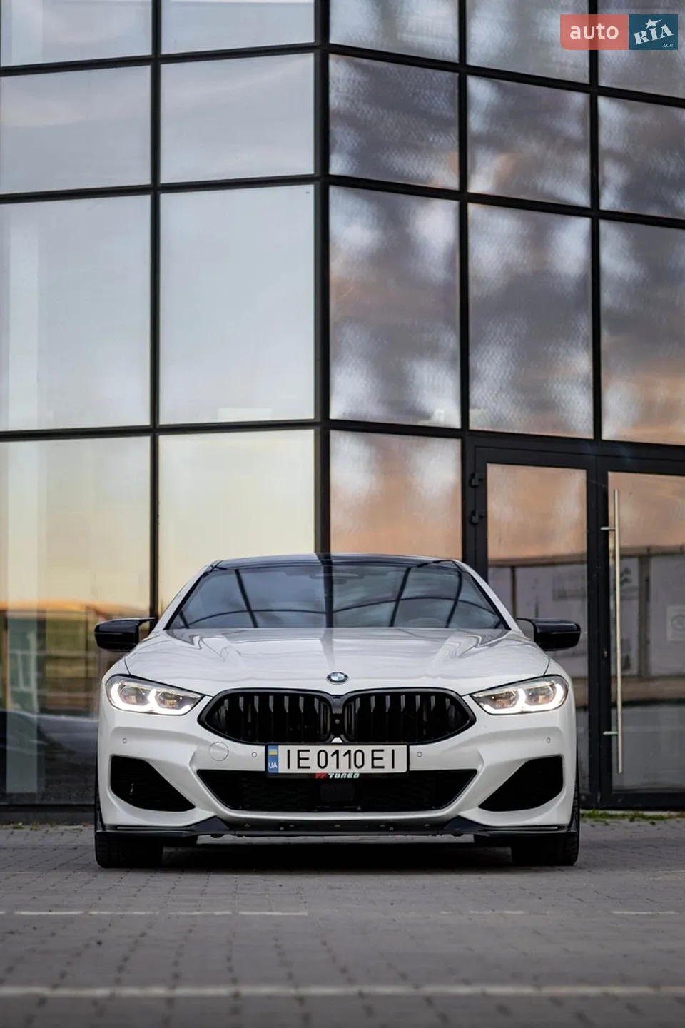 BMW 8 Series Gran Coupe 2019 VIN WBAGV8C01LCD86053 фото оголошення 9 з 20