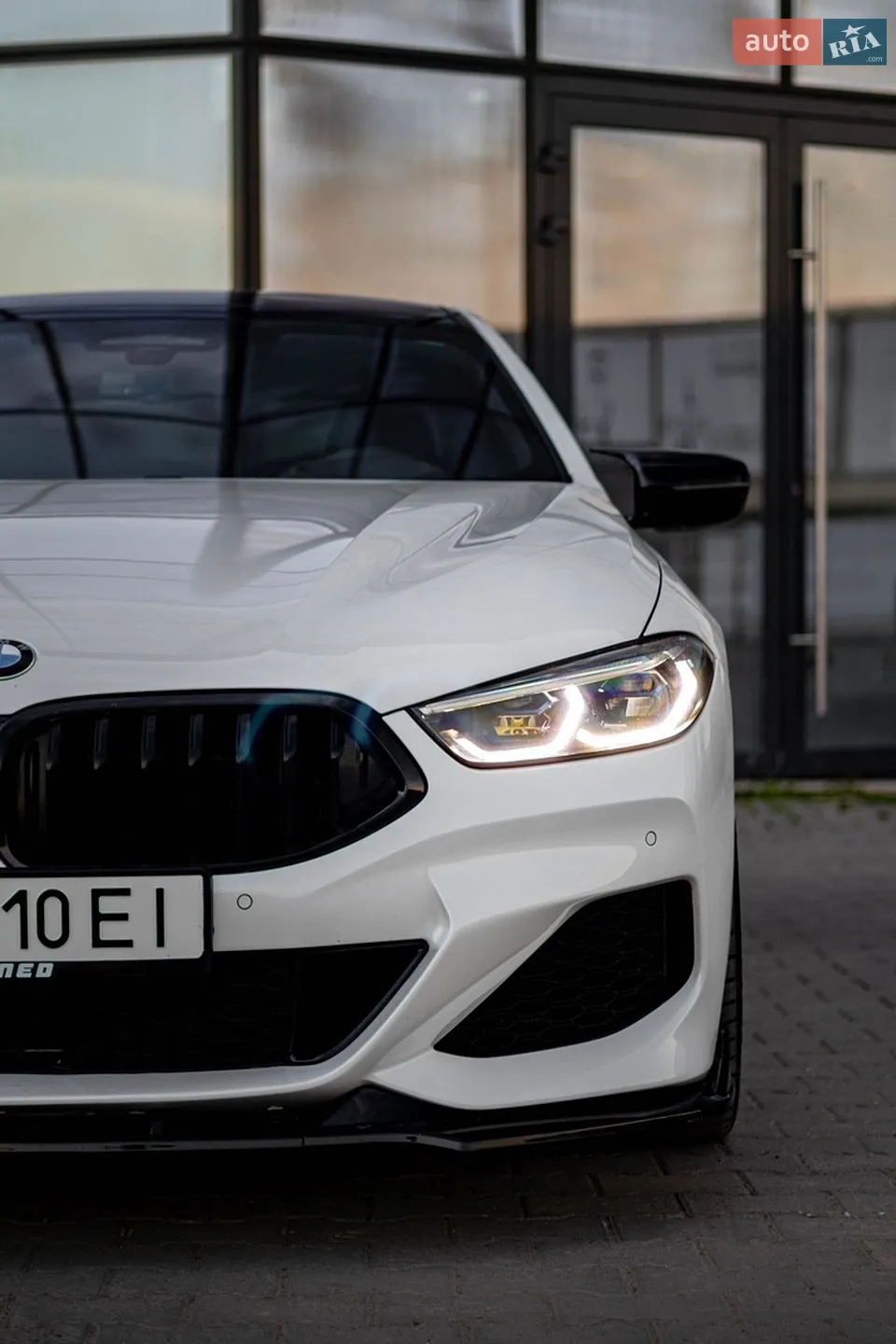 BMW 8 Series Gran Coupe 2019 VIN WBAGV8C01LCD86053 фото оголошення 19 з 20
