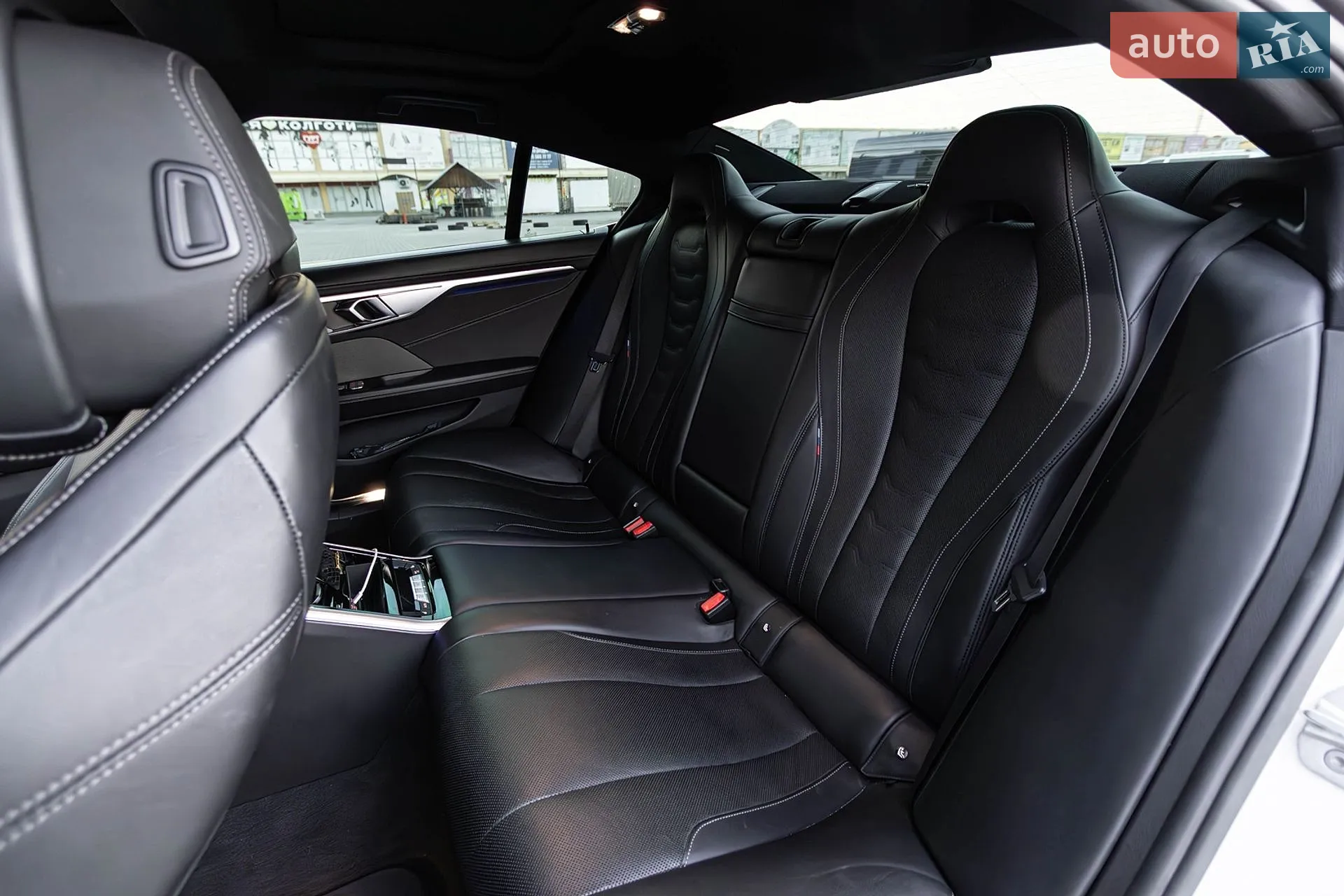 BMW 8 Series Gran Coupe 2019 VIN WBAGV8C01LCD86053 фото оголошення 18 з 20