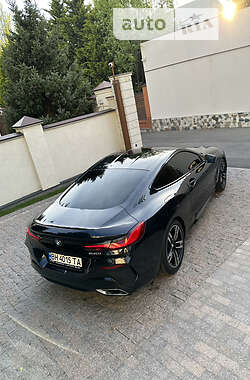 Купе BMW 8 Series 2021 в 