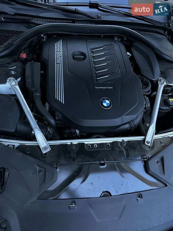Кабриолет BMW 8 Series 2020 в Киеве