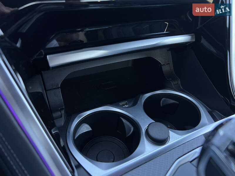 Купе BMW 8 Series 2021 в Черновцах