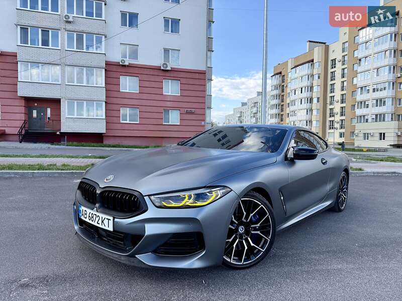 Купе BMW 8 Series 2022 в 