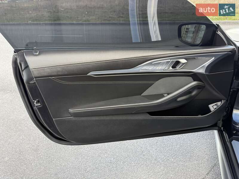 Купе BMW 8 Series 2022 в Одесі
