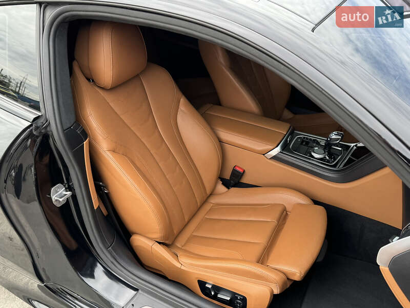 Купе BMW 8 Series 2019 в Києві