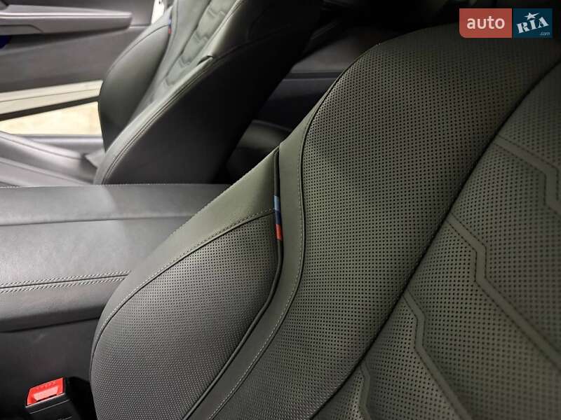 Купе BMW 8 Series 2019 в Киеве