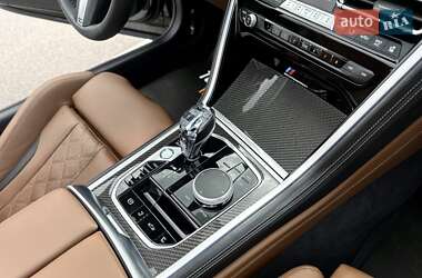 Кабриолет BMW 8 Series 2019 в 