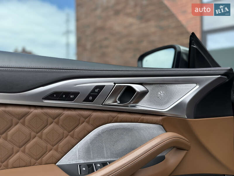 Кабриолет BMW 8 Series 2019 в Львове
