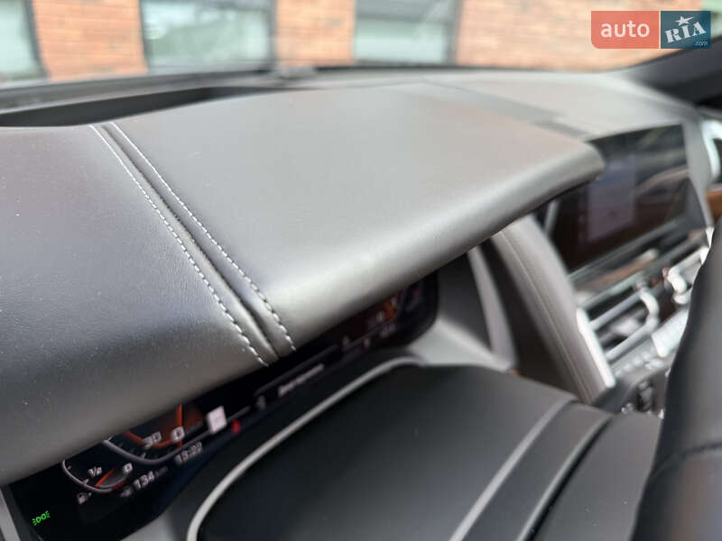 Кабриолет BMW 8 Series 2019 в Львове