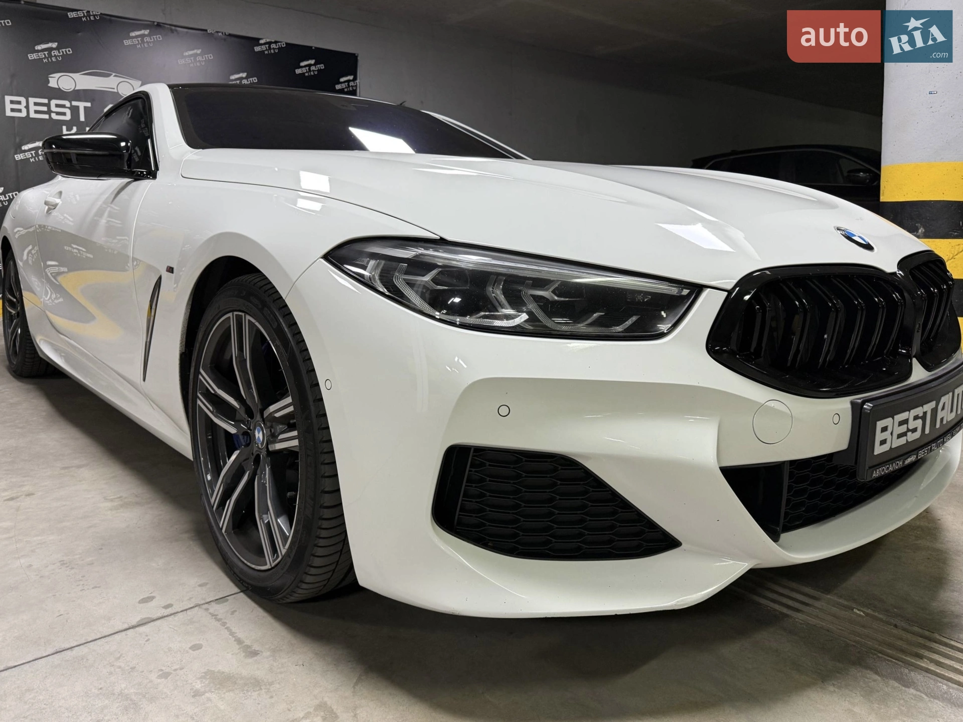 2019 BMW 8er - мініатюра 5
