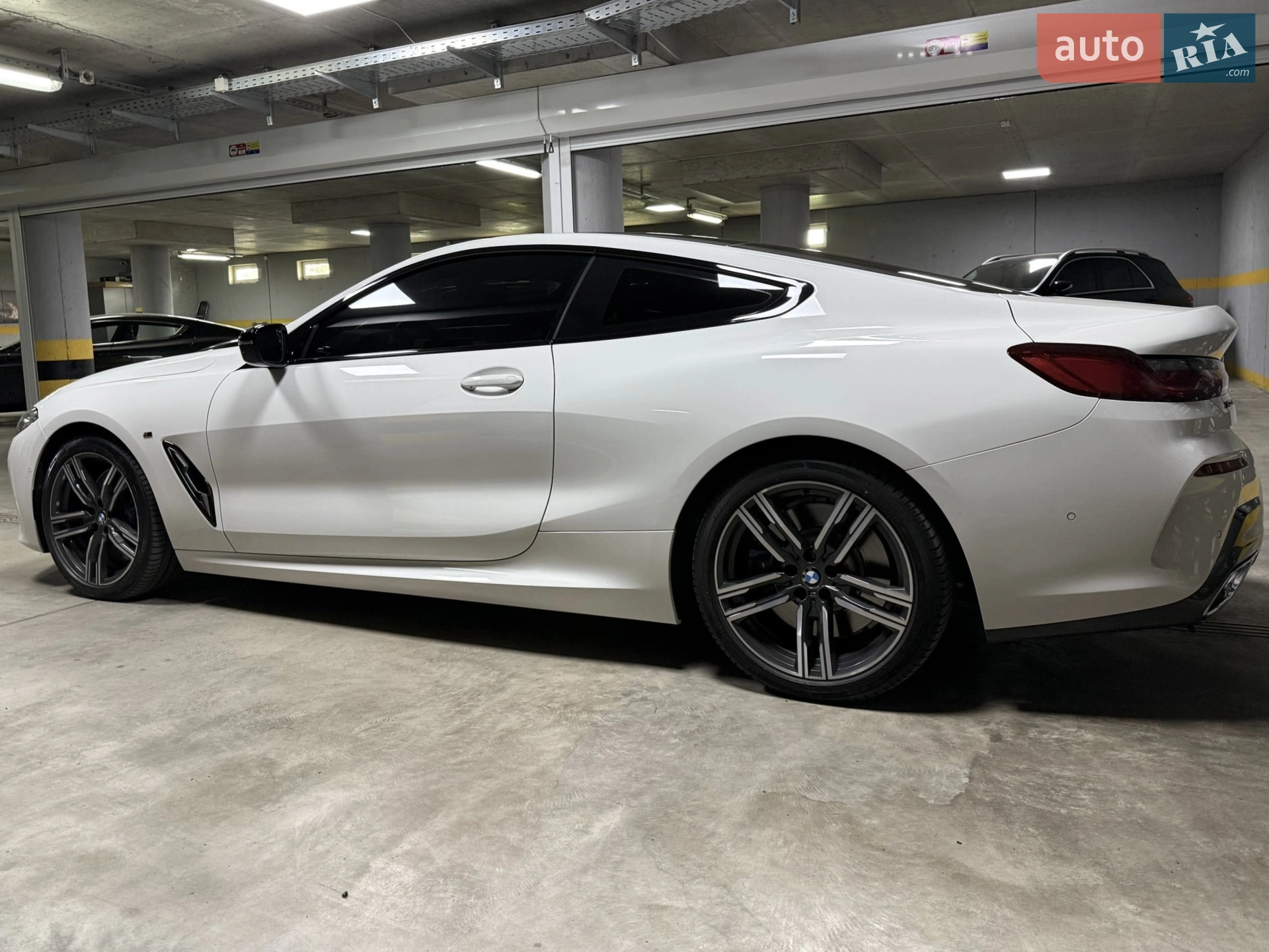 2019 BMW 8er - мініатюра 17