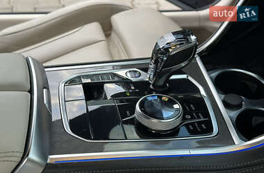 Купе BMW 8 Series 2020 в 