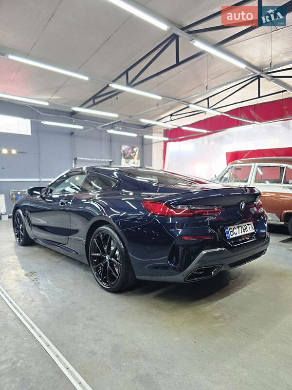 Купе BMW 8 Series 2023 в Львове фото 28 Купе BMW 8 Series 2023 в Львове