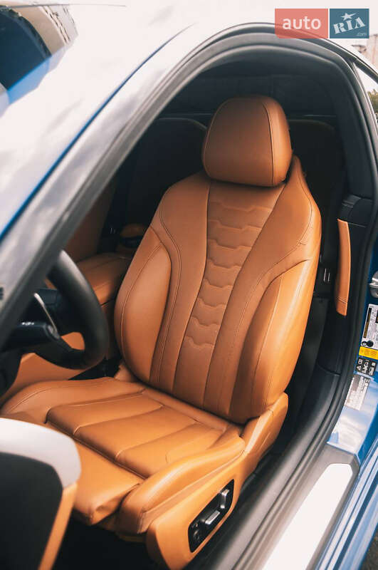 Купе BMW 8 Series 2018 в Киеве фото 32 Купе BMW 8 Series 2018 в Киеве