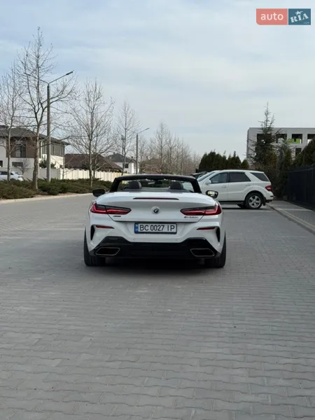 BMW 8 Series 2019 VIN WBAFY4C54KBX39281 фото оголошення 10 з 58