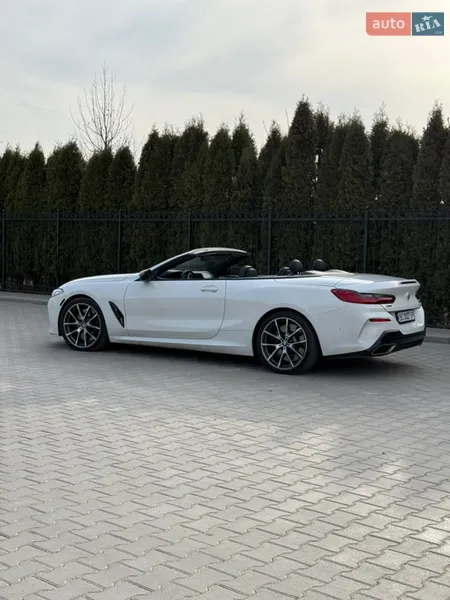 BMW 8 Series 2019 VIN WBAFY4C54KBX39281 фото оголошення 5 з 58