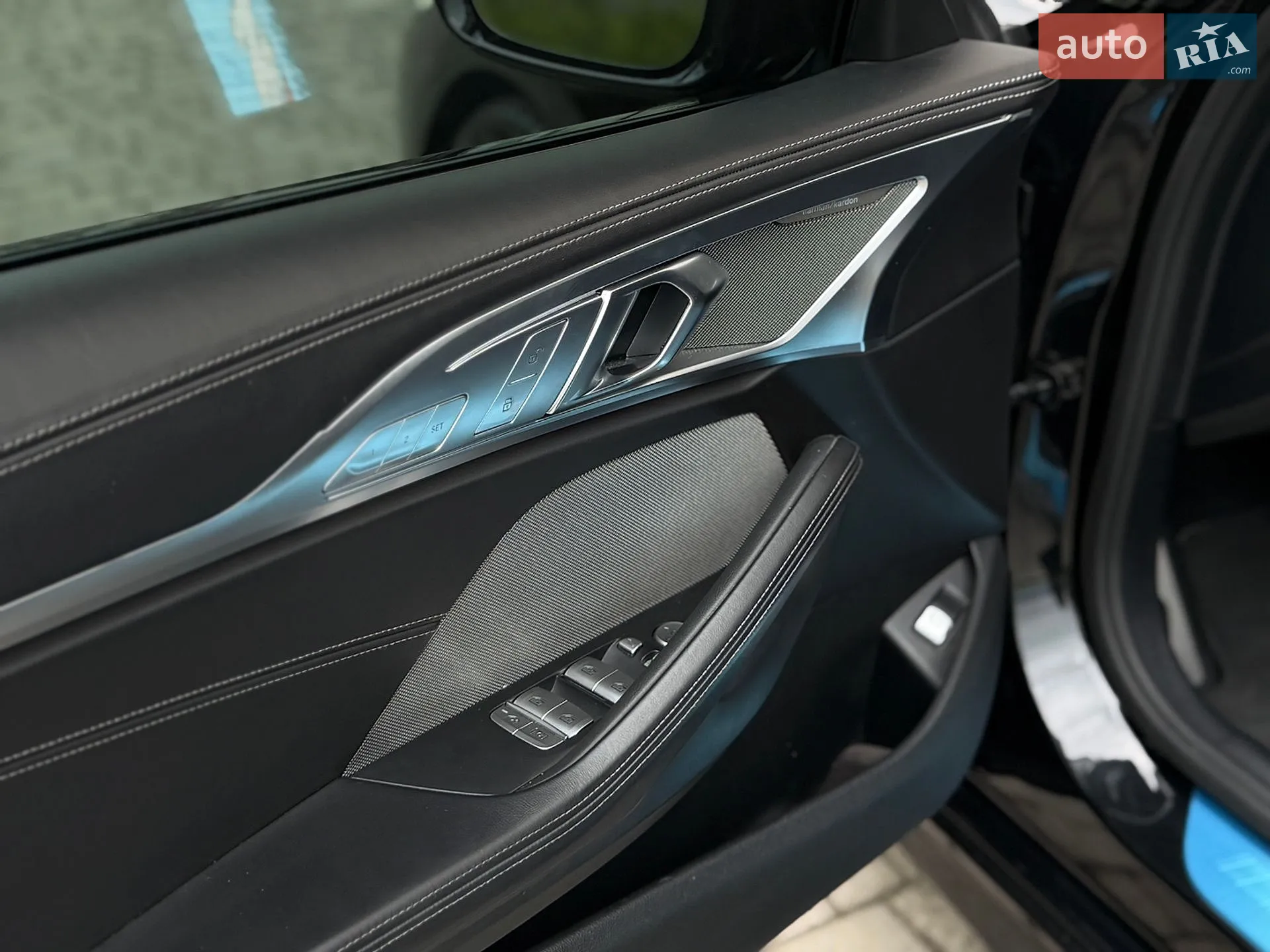 2020 BMW 8er - мініатюра 37