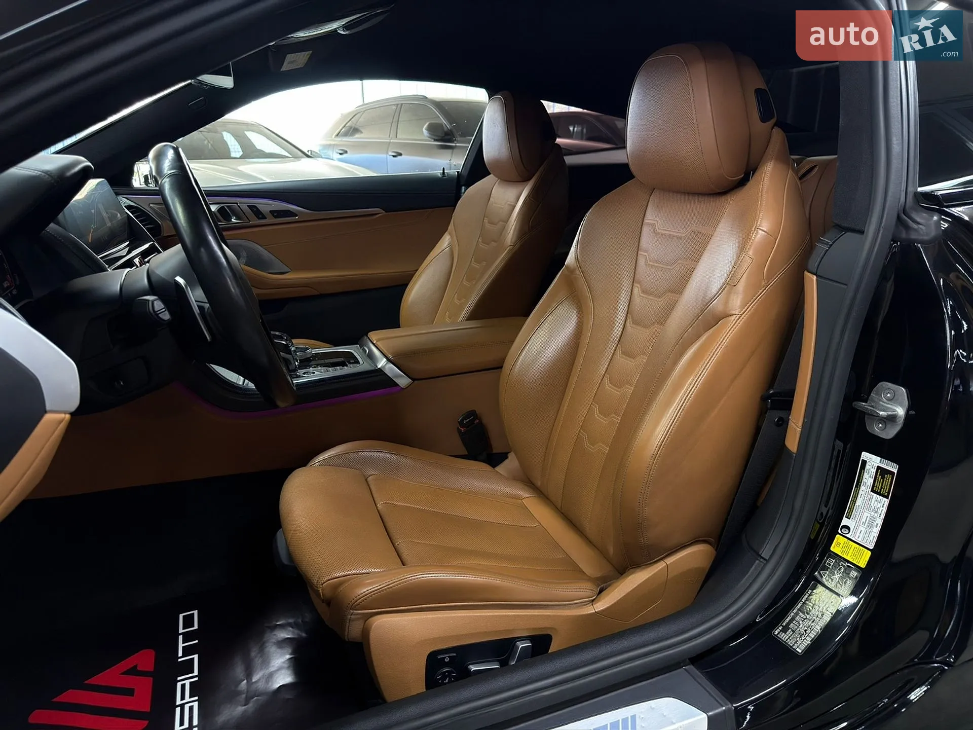2021 BMW 8er - мініатюра 20