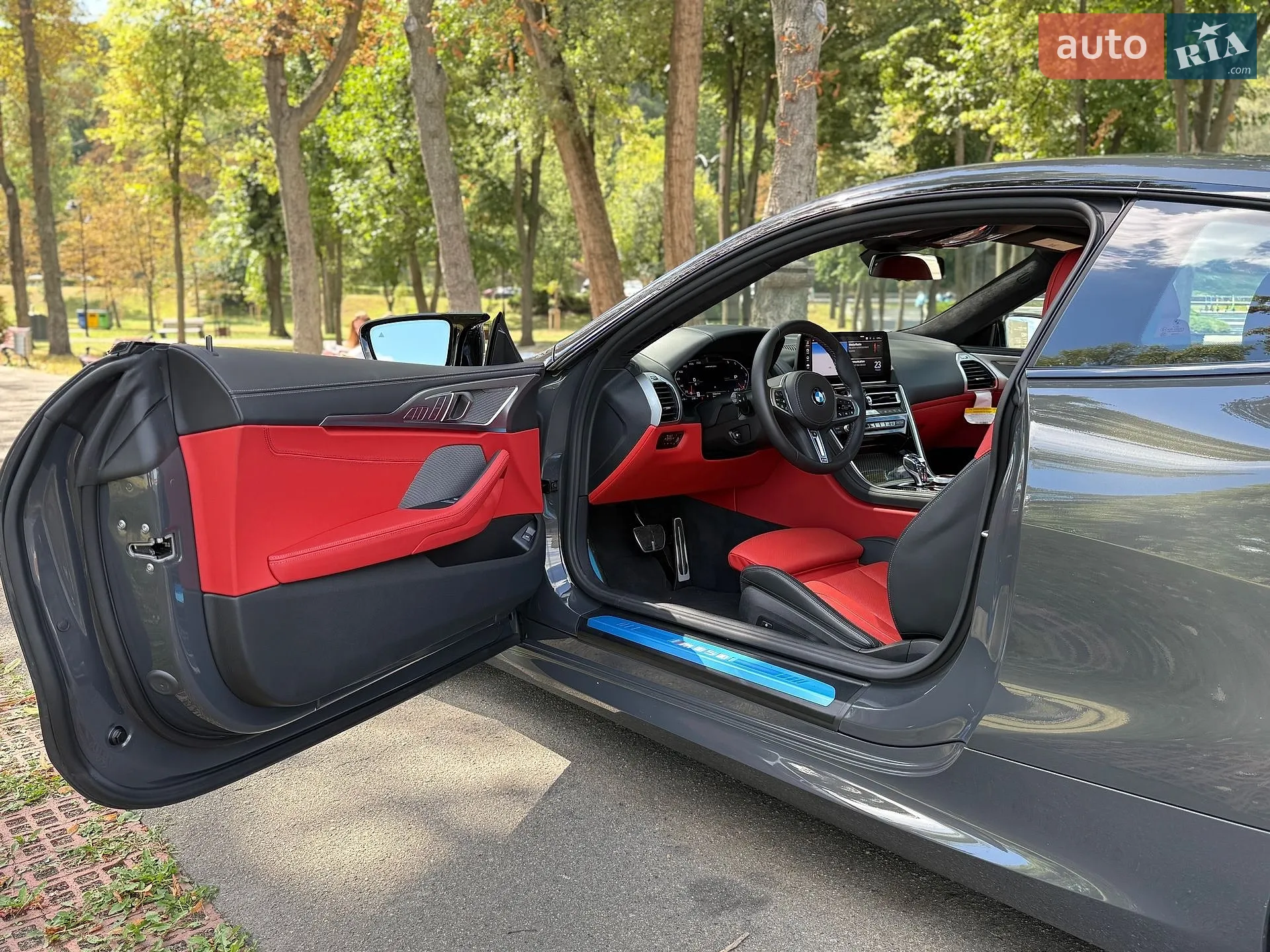 2025 BMW 8er - мініатюра 42
