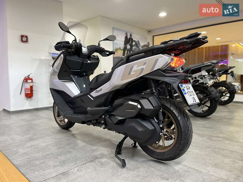 Максі-скутер BMW C 400GT 2024 в Києві фото 5 Максі-скутер BMW C 400GT 2024 в Києві