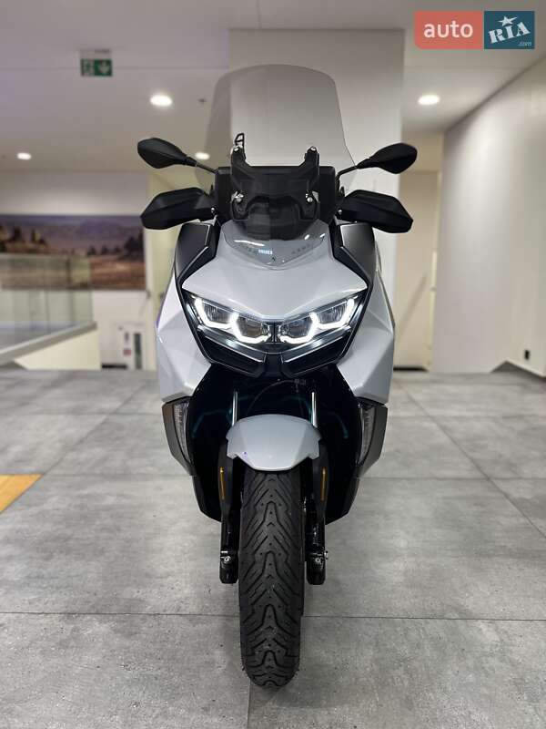 Максі-скутер BMW C 400GT 2024 в Києві фото 7 Максі-скутер BMW C 400GT 2024 в Києві
