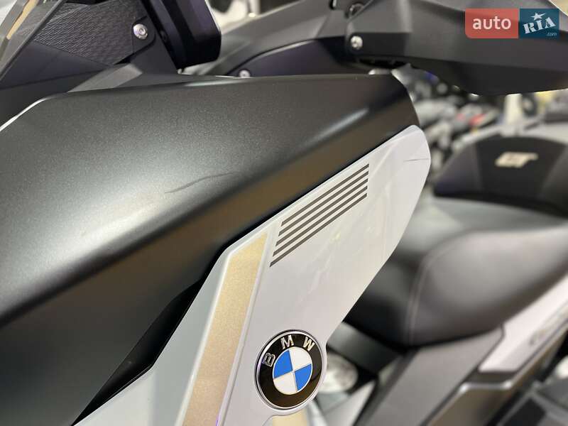 Максі-скутер BMW C 400GT 2024 в Києві фото 23 Максі-скутер BMW C 400GT 2024 в Києві