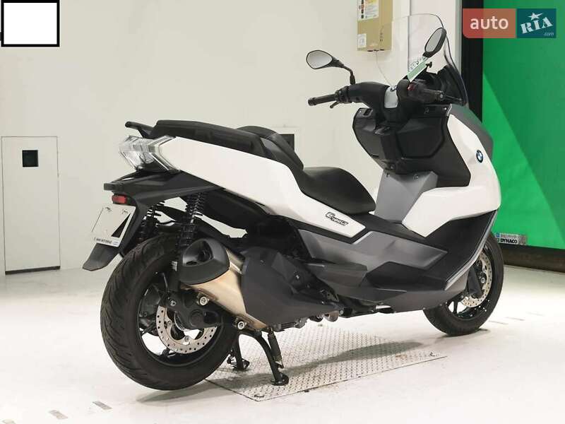 Макси-скутер BMW C 400GT 2022 в Днепре фото 5 Макси-скутер BMW C 400GT 2022 в Днепре