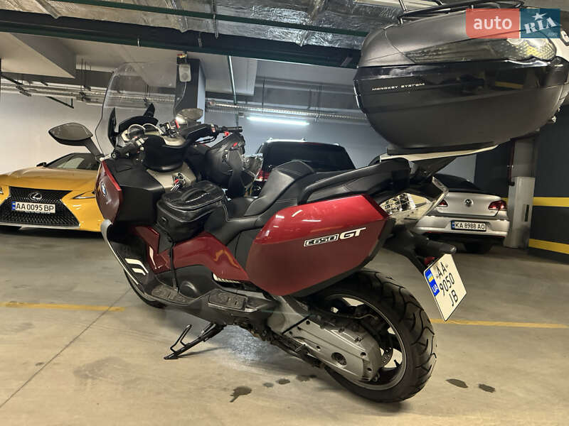 Максі-скутер BMW C 650GT 2012 в Києві
