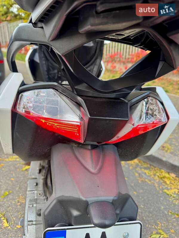 Максі-скутер BMW C 650GT 2013 в Києві фото 10 Максі-скутер BMW C 650GT 2013 в Києві