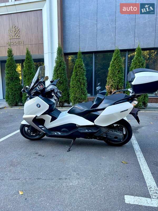 Максі-скутер BMW C 650GT 2013 в Києві фото 9 Максі-скутер BMW C 650GT 2013 в Києві