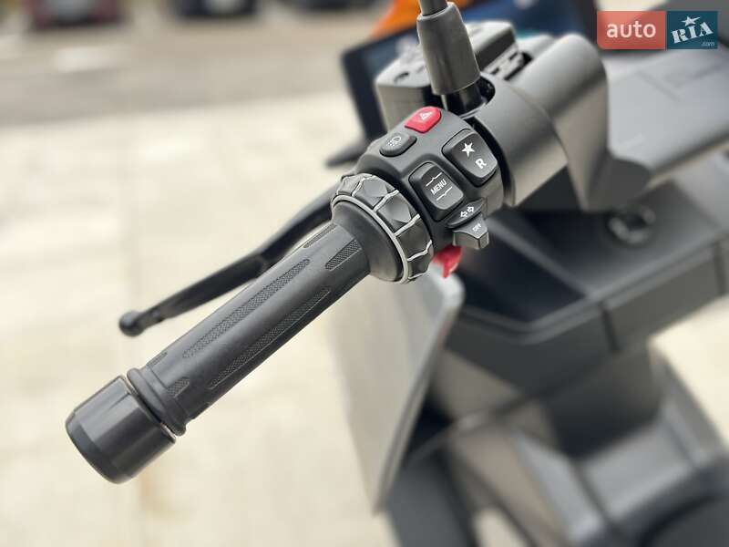 Скутер BMW CE 04 2021 в Києві