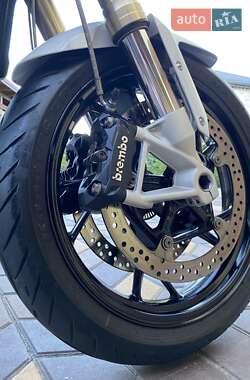 Мотоцикл Спорт-туризм BMW F 800R 2015 в 