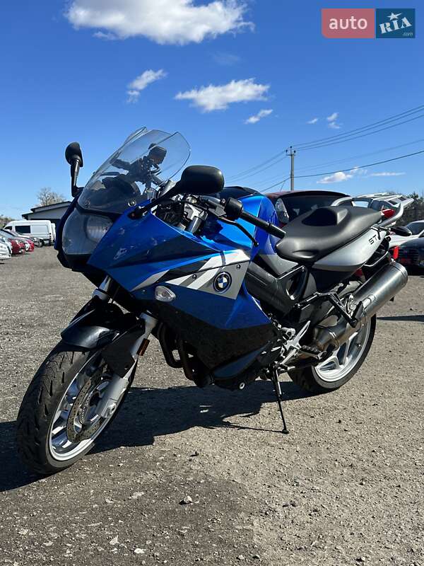 BMW F 800ST 2011