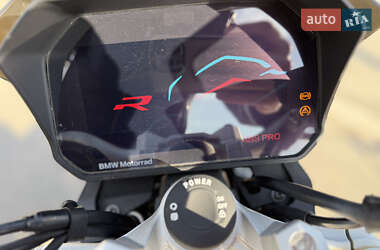 Мотоцикл Без обтекателей (Naked bike) BMW F 900R 2021 в 